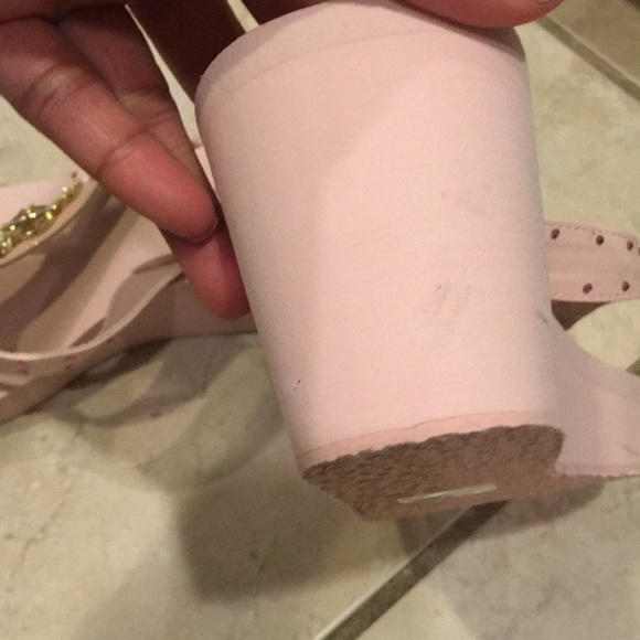 Guess platform flip flop - Picture 5 of 8